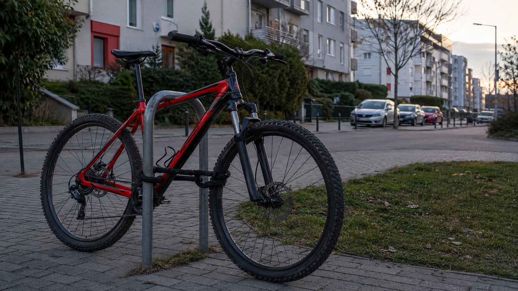 Krádež horského bicykla v Ružinove: na stojane vydržal len do rána